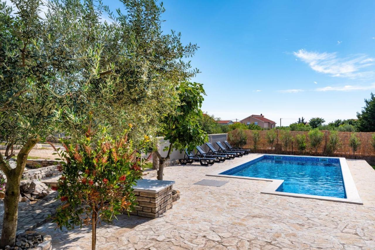 בנקובאץ Villa Eagle מראה חיצוני תמונה