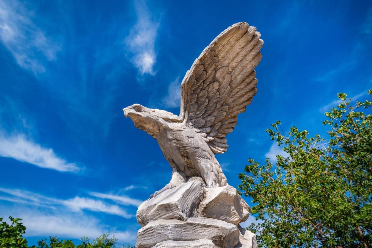 בנקובאץ Villa Eagle מראה חיצוני תמונה