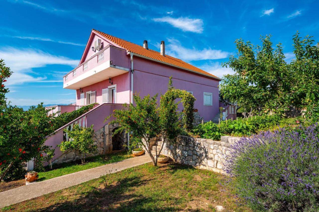 בנקובאץ Villa Eagle מראה חיצוני תמונה