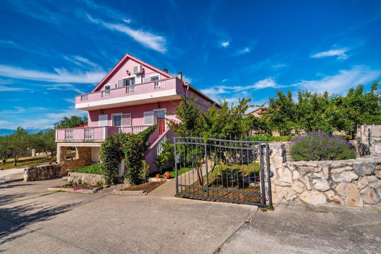 בנקובאץ Villa Eagle מראה חיצוני תמונה